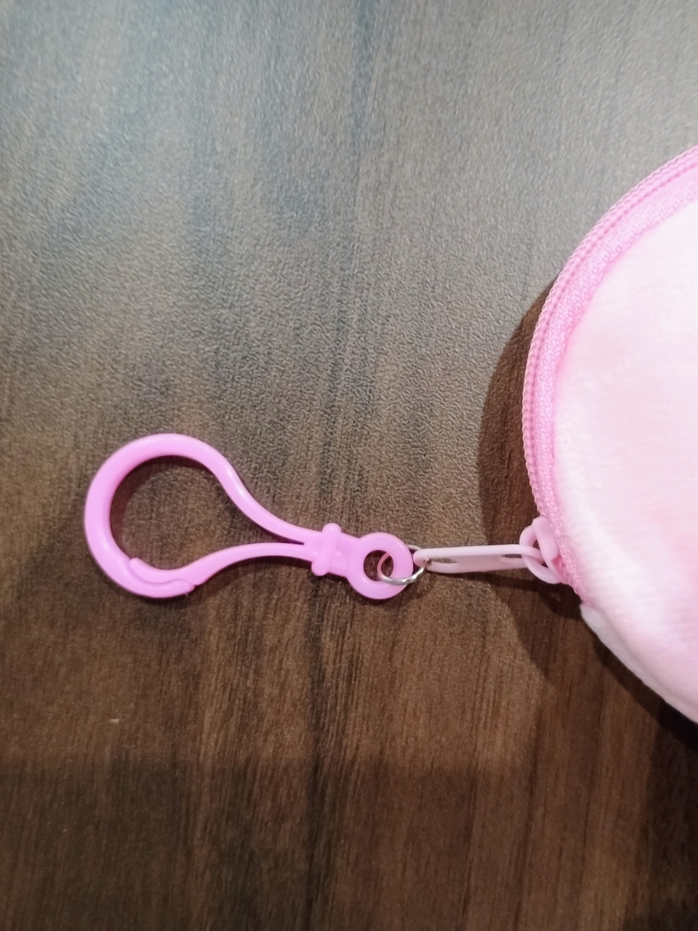Plush Character Coin Pouches — Pink & Light Pink - Picture 5 of 8